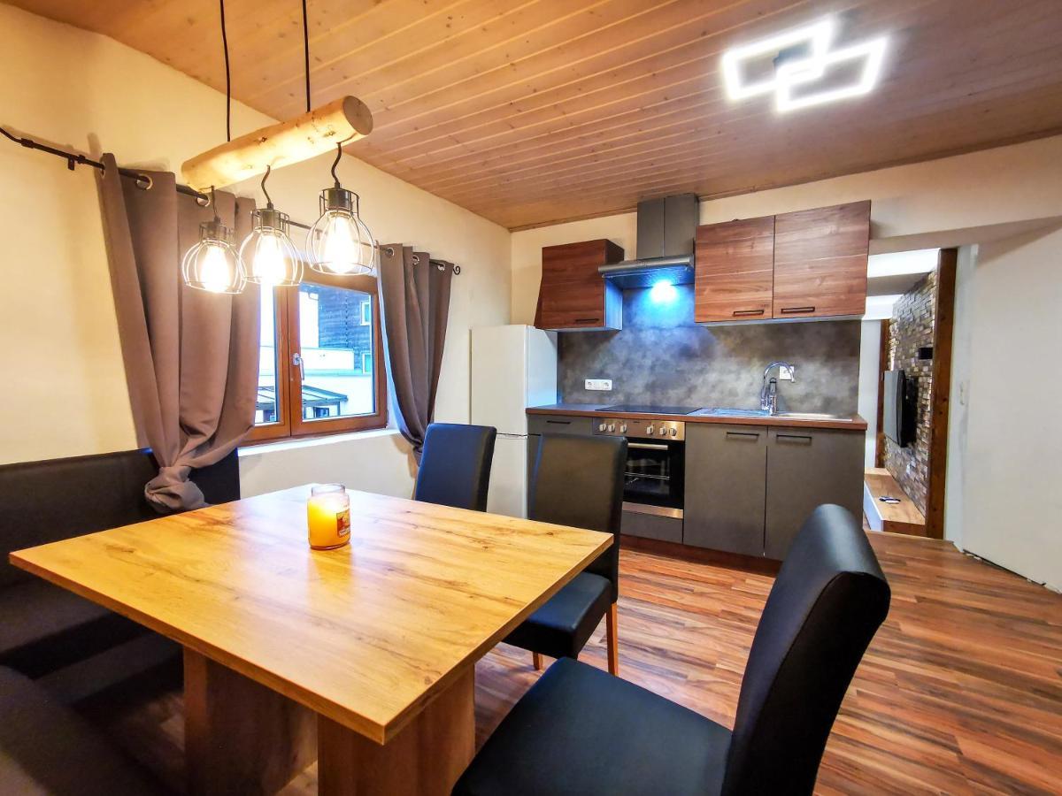 Alpenchalet Dona Partenen Exteriér fotografie